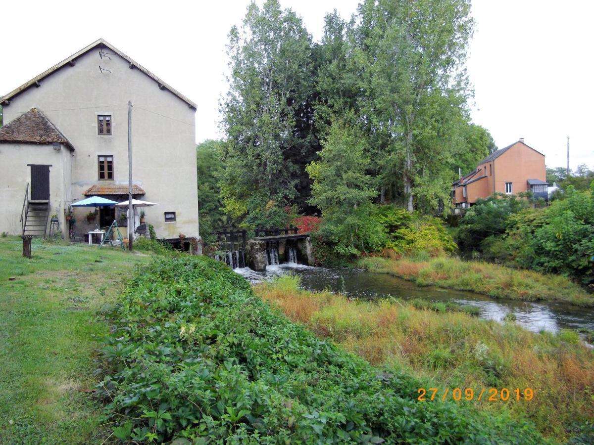 مبيت وإفطار Saint-Vallier  Dependance Du Moulin Galuzot المظهر الخارجي الصورة